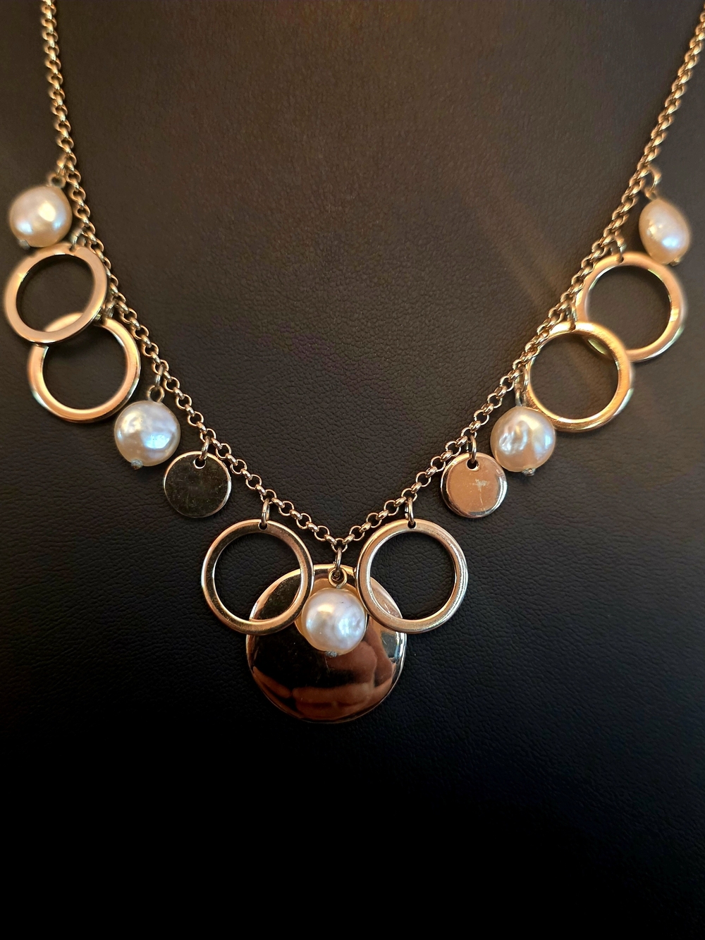Goldtone Faux Pearl Monet Necklace.  Ring Pendant Necklace.